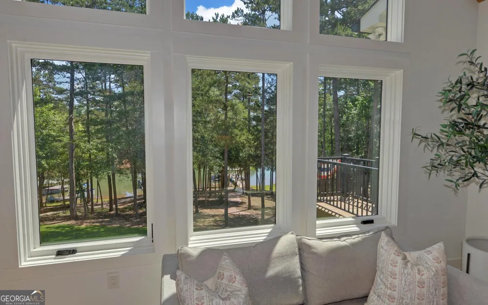 96 Barefoot Bay RD Hartwell, GA 30643