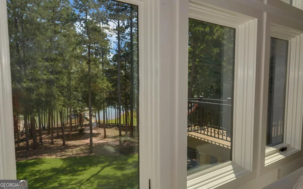 96 Barefoot Bay RD Hartwell, GA 30643