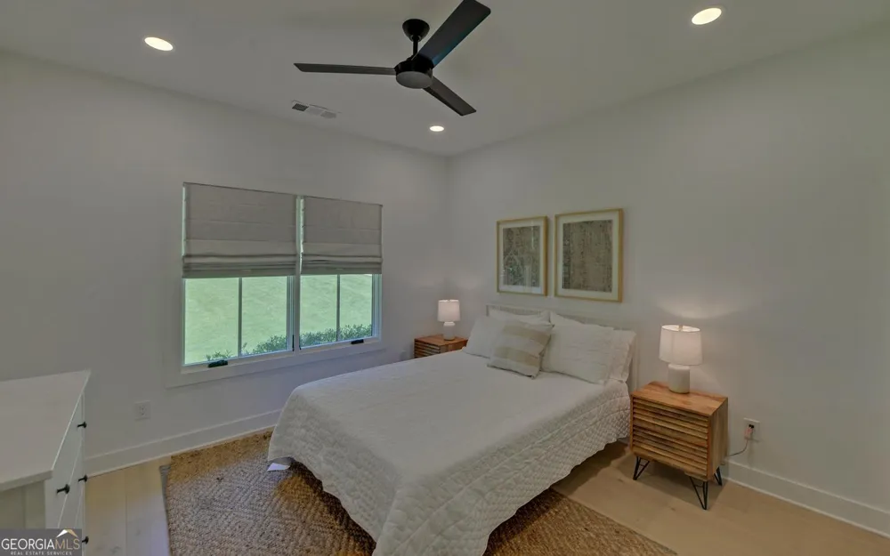 96 Barefoot Bay RD Hartwell, GA 30643