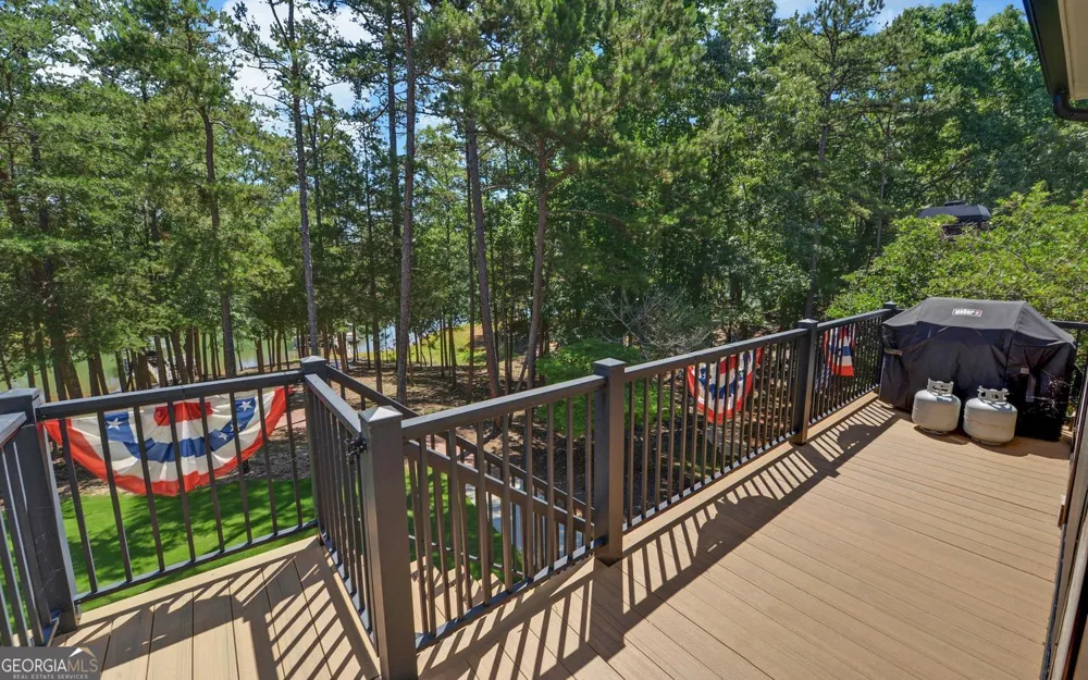 96 Barefoot Bay RD Hartwell, GA 30643