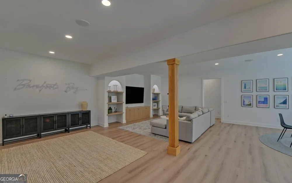 96 Barefoot Bay RD Hartwell, GA 30643