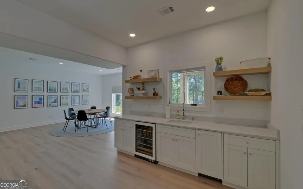 96 Barefoot Bay RD Hartwell, GA 30643