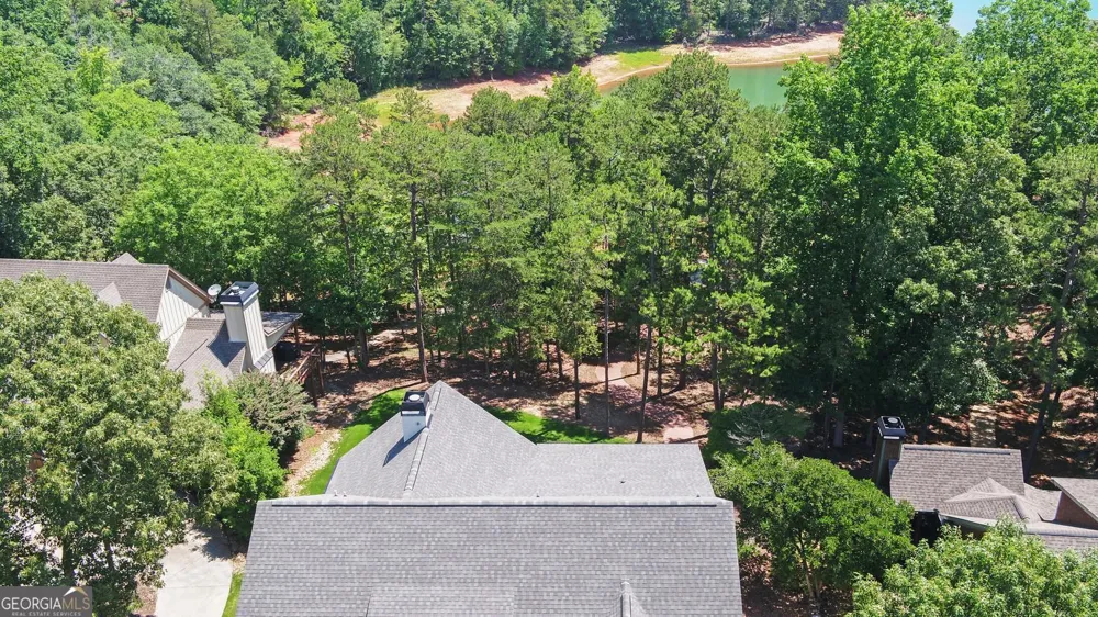 96 Barefoot Bay RD Hartwell, GA 30643