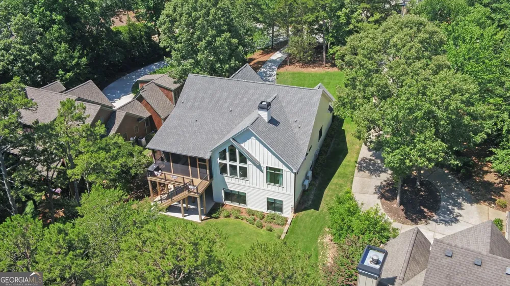 96 Barefoot Bay RD Hartwell, GA 30643