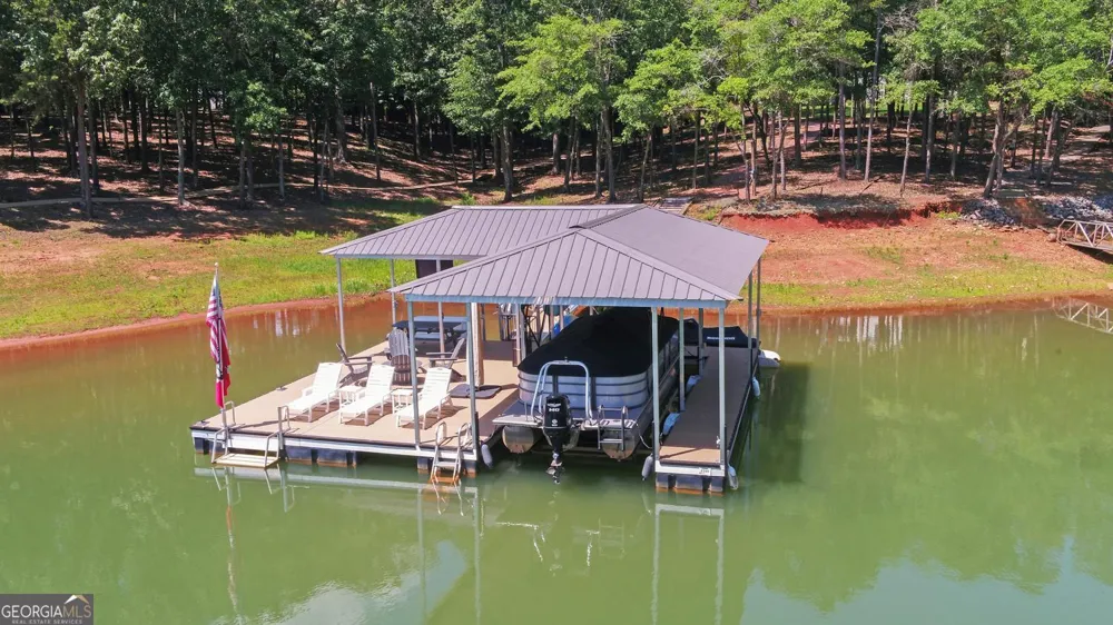 96 Barefoot Bay RD Hartwell, GA 30643