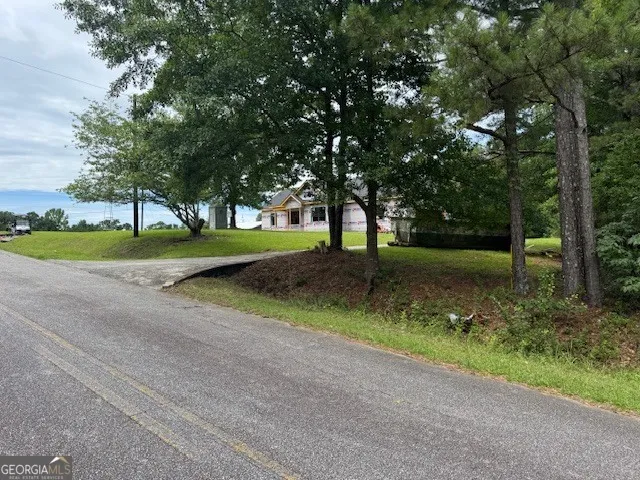 2320 Sofkee CIR Lizella, GA 31052