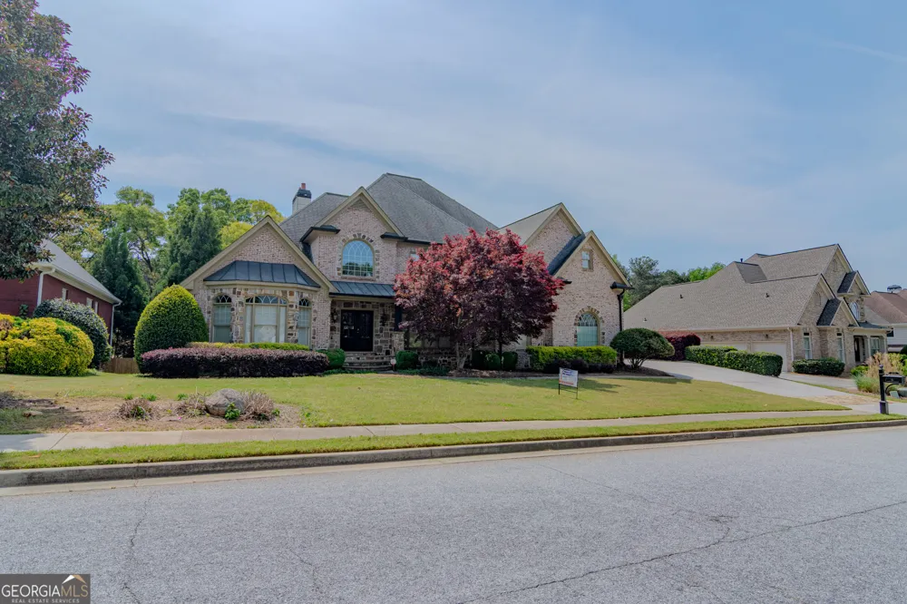 818 Natchez Valley TRCE Grayson, GA 30017