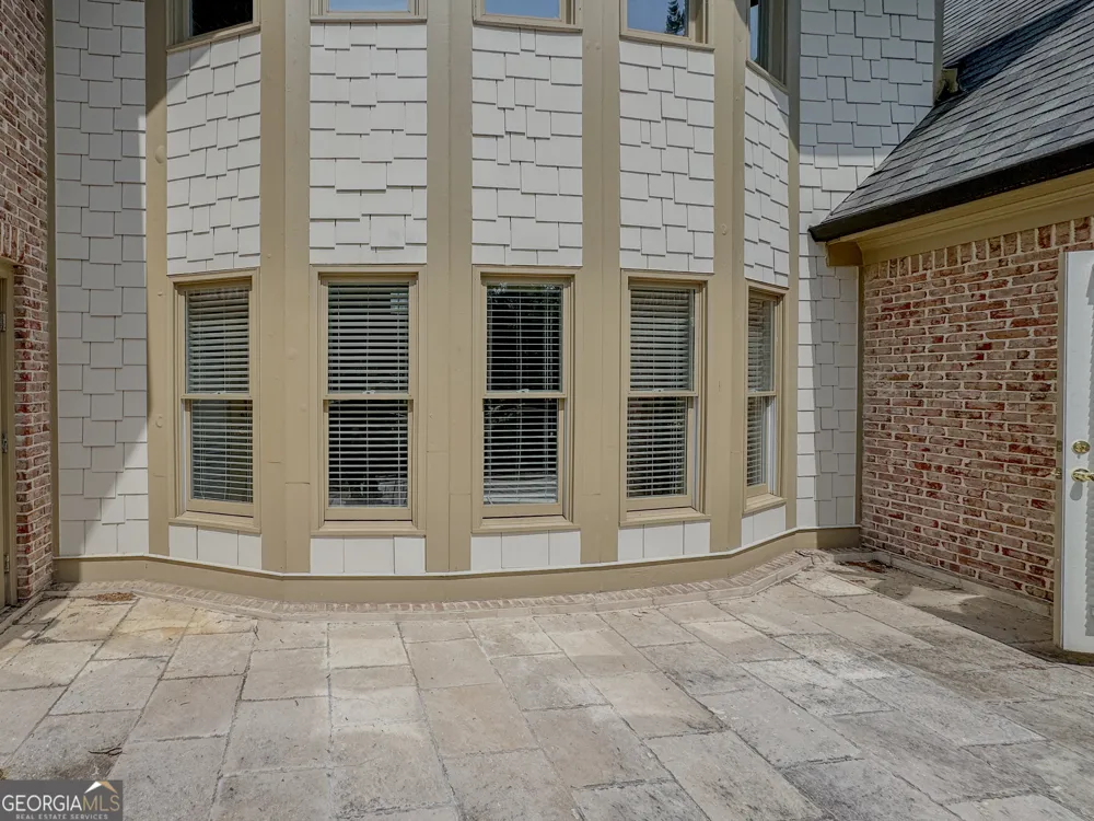 818 Natchez Valley TRCE Grayson, GA 30017