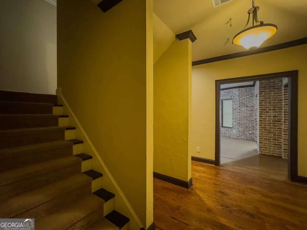 818 Natchez Valley TRCE Grayson, GA 30017