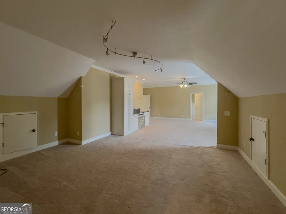 818 Natchez Valley TRCE Grayson, GA 30017