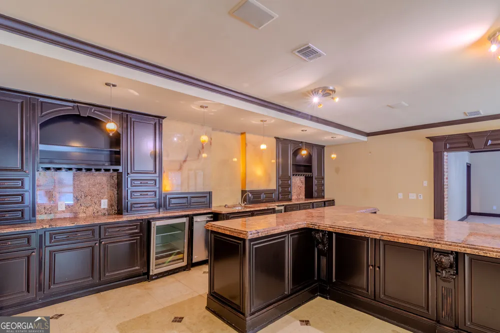 818 Natchez Valley TRCE Grayson, GA 30017
