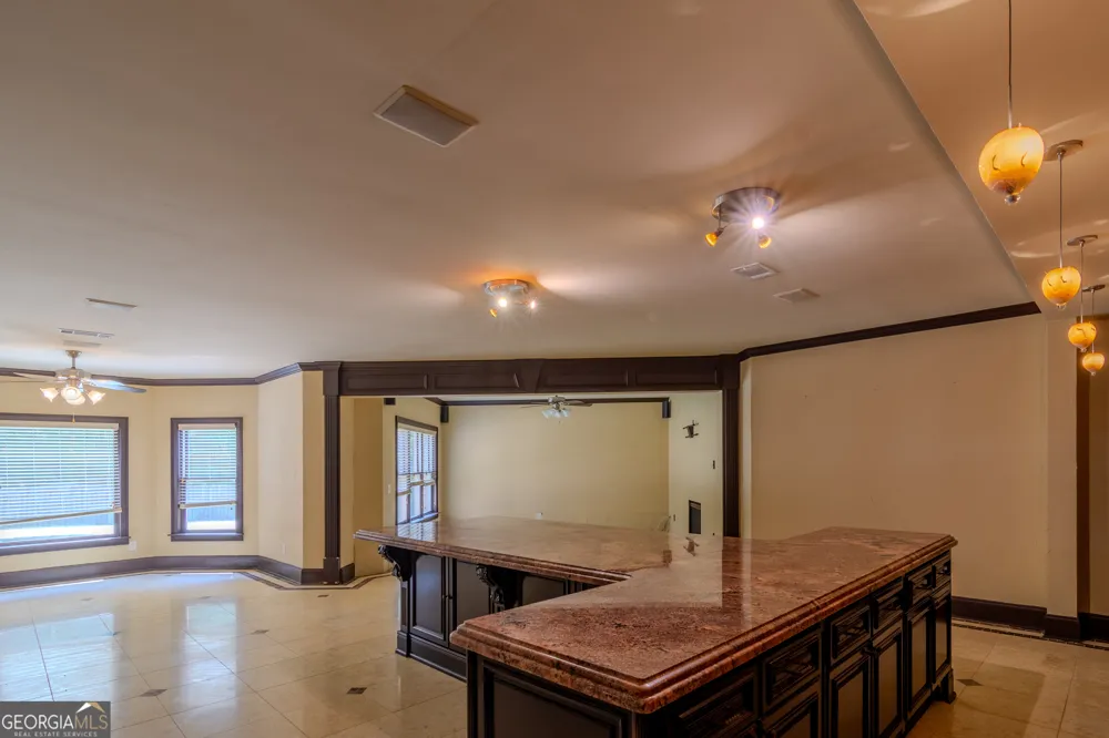818 Natchez Valley TRCE Grayson, GA 30017
