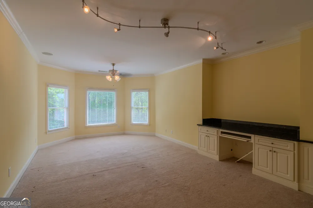 818 Natchez Valley TRCE Grayson, GA 30017