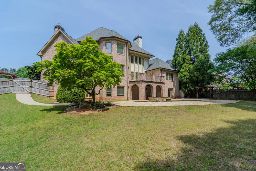 818 Natchez Valley TRCE Grayson, GA 30017