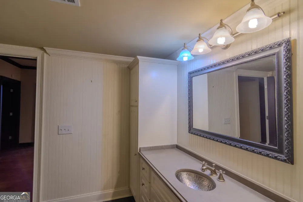 818 Natchez Valley TRCE Grayson, GA 30017