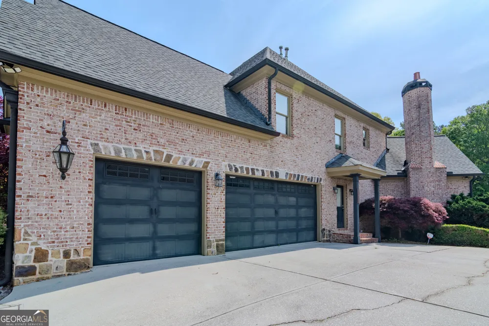 818 Natchez Valley TRCE Grayson, GA 30017