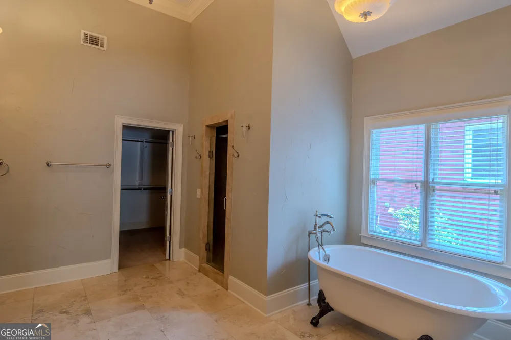 818 Natchez Valley TRCE Grayson, GA 30017