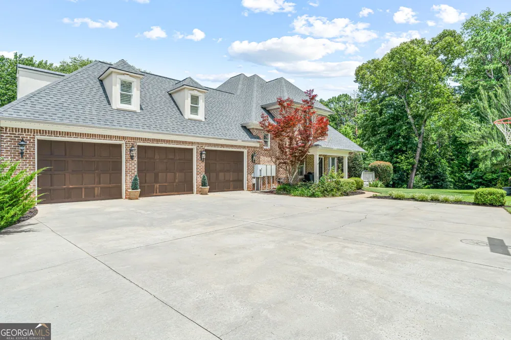 105 Steeplechase RUN Warner Robins, GA 31088