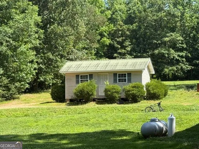 180 Dixon RD Demorest, GA 30535
