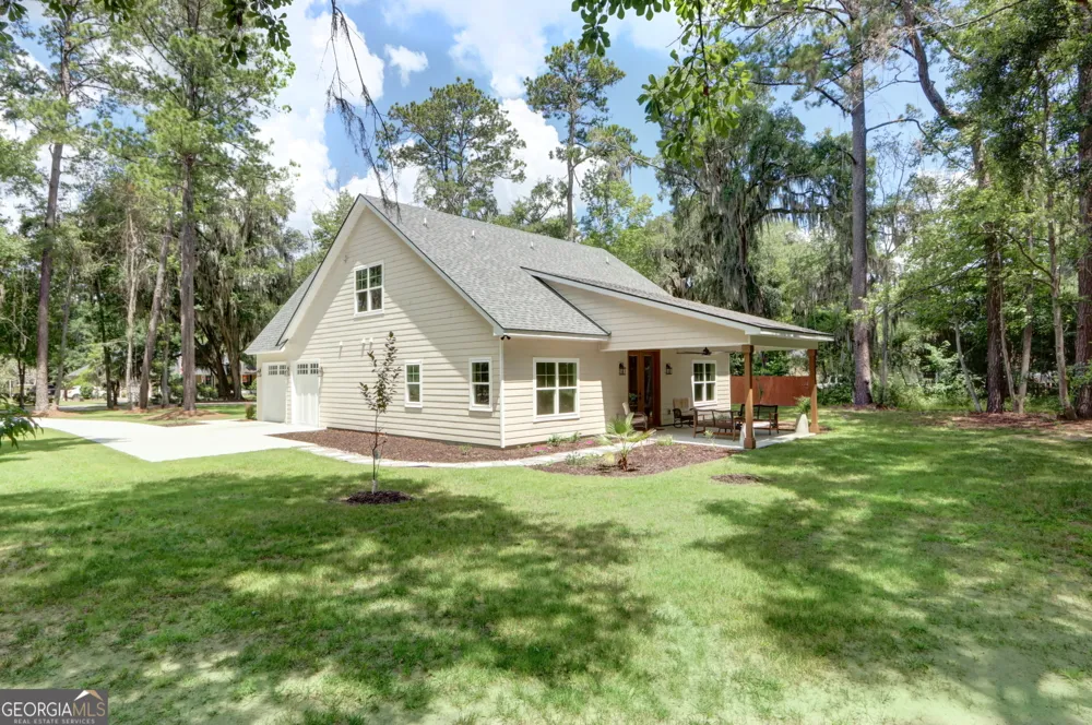 45 Dutchmans Cove RD Midway, GA 31320