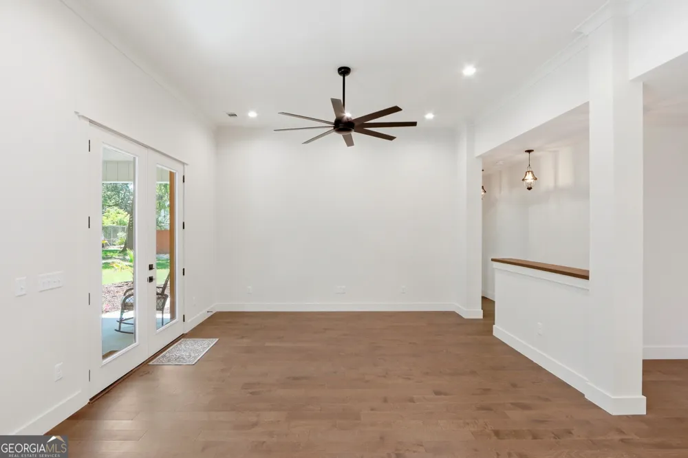 45 Dutchmans Cove RD Midway, GA 31320
