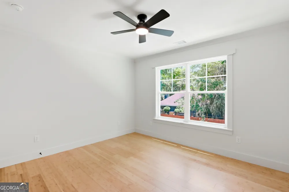 45 Dutchmans Cove RD Midway, GA 31320