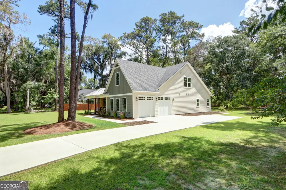 45 Dutchmans Cove RD Midway, GA 31320