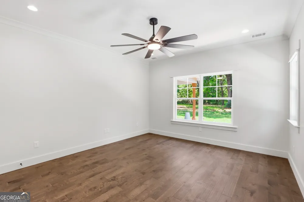 45 Dutchmans Cove RD Midway, GA 31320