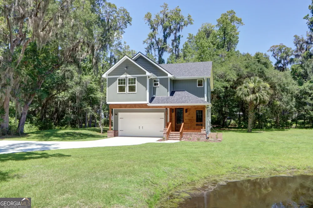 91 Sir Edward Teach RD Midway, GA 31320