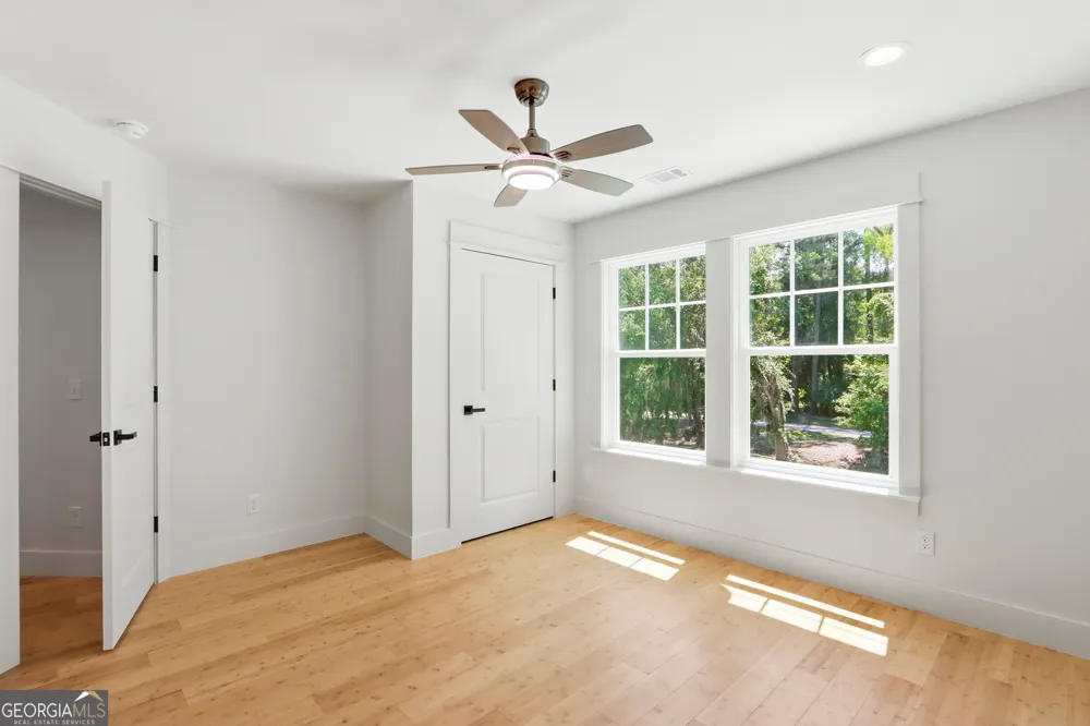 91 Sir Edward Teach RD Midway, GA 31320
