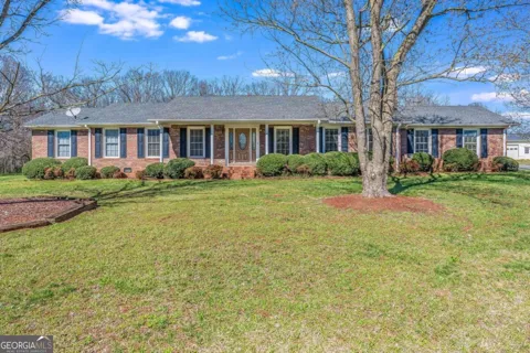 417 Pulliam LN