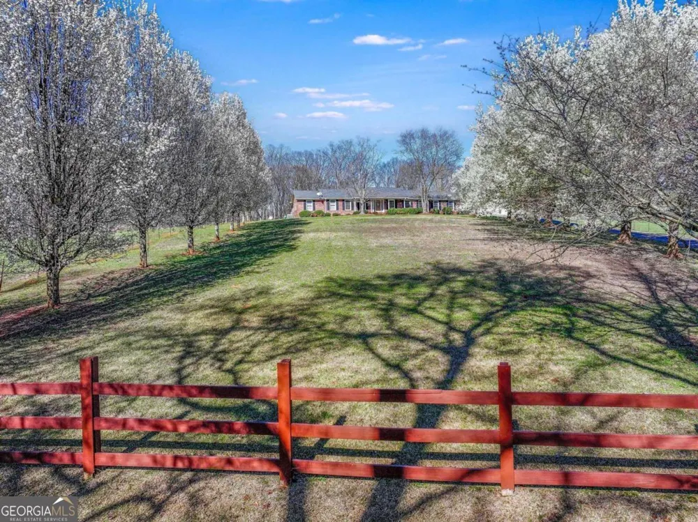417 Pulliam LN Royston, GA 30662