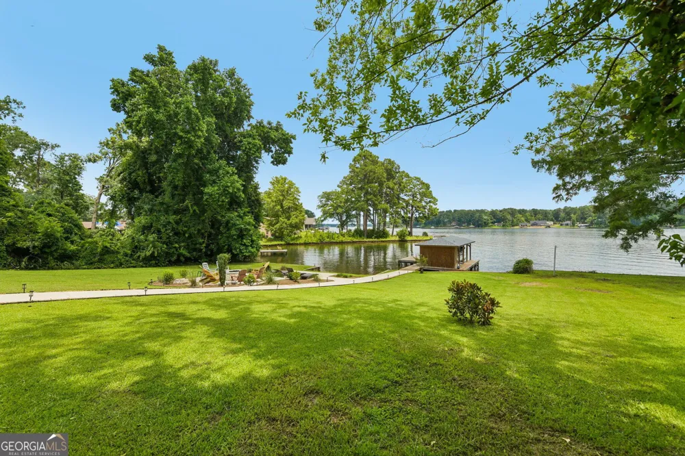 115 Lakeshore CT NE Milledgeville, GA 31061