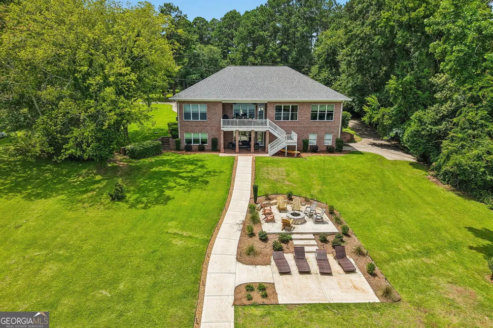 115 Lakeshore CT NE Milledgeville, GA 31061