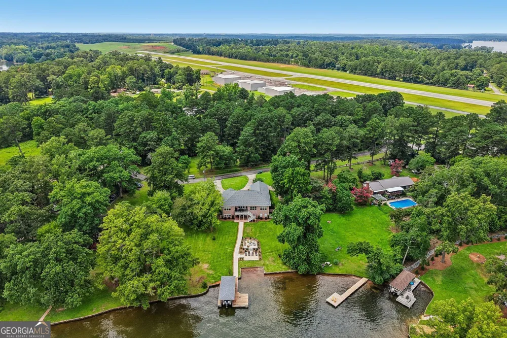 115 Lakeshore CT NE Milledgeville, GA 31061