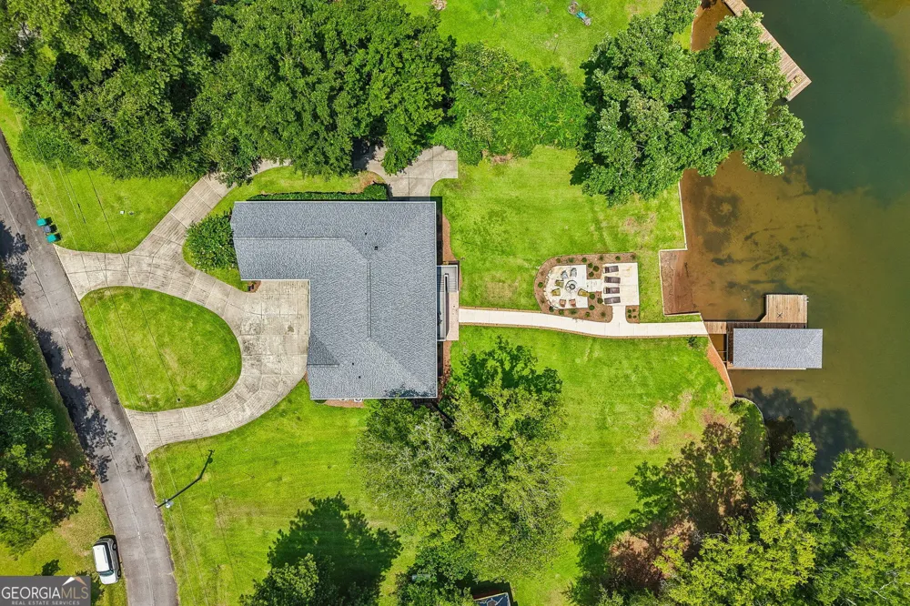 115 Lakeshore CT NE Milledgeville, GA 31061