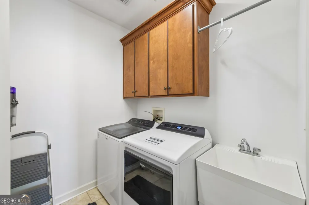 115 Lakeshore CT NE Milledgeville, GA 31061