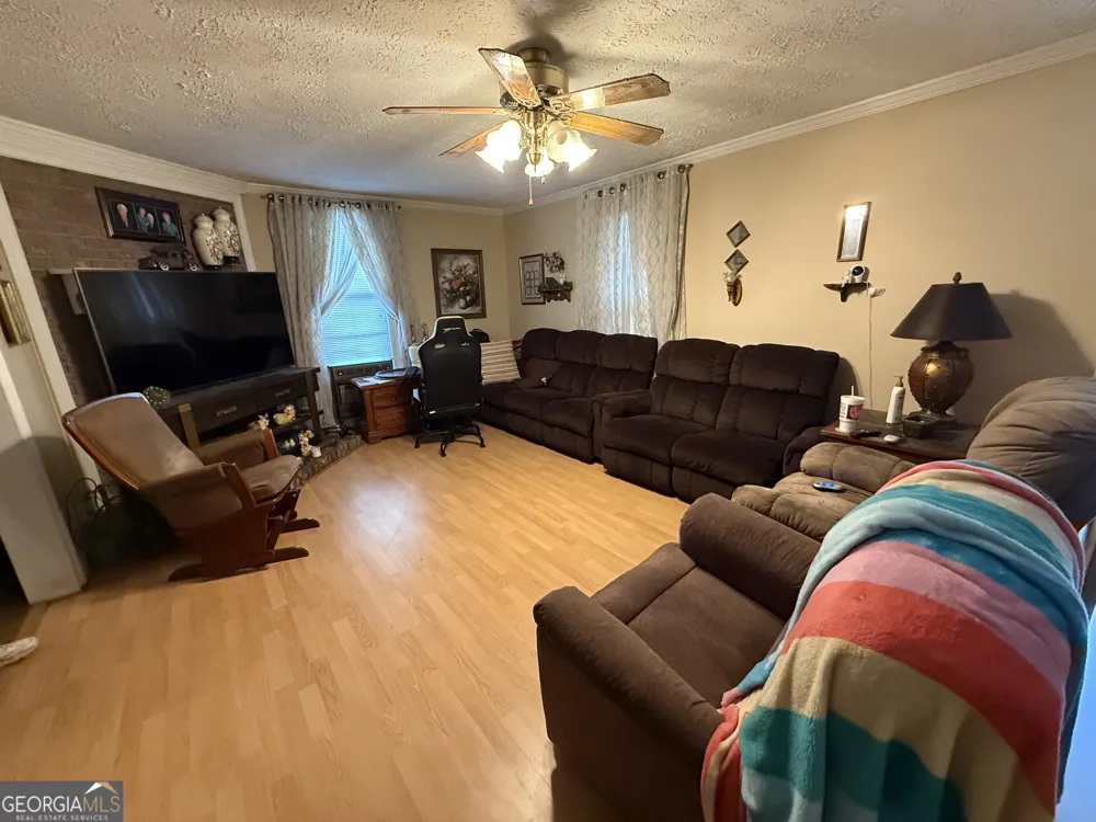1769 Payne RD Rentz, GA 31075