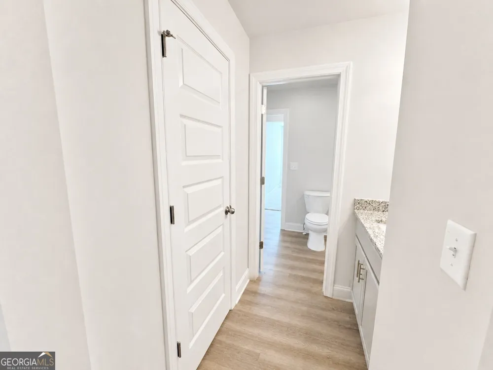909 Nora Eloise DR Bonaire, GA 31005