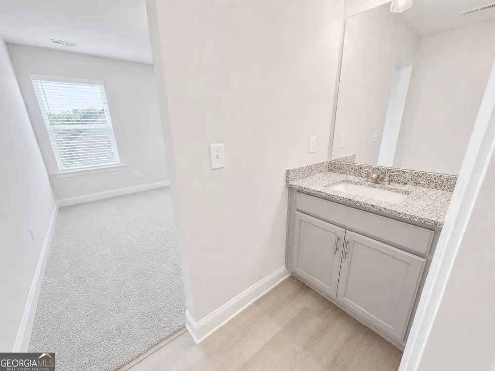 909 Nora Eloise DR Bonaire, GA 31005