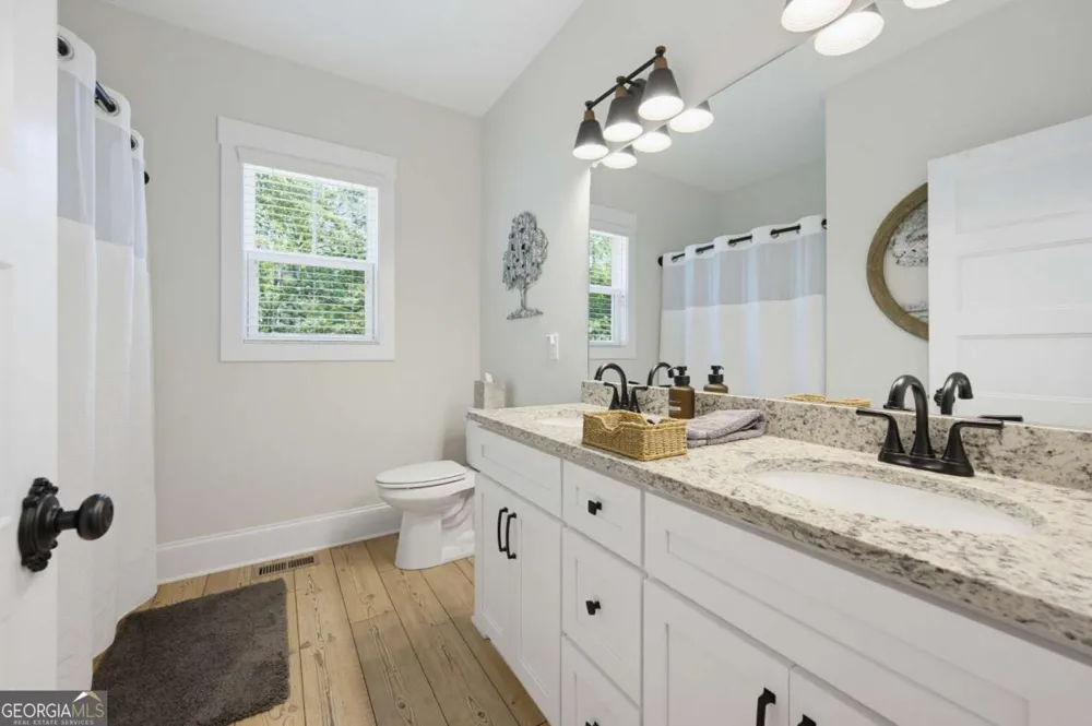 566 Roper DR Clarkesville, GA 30523