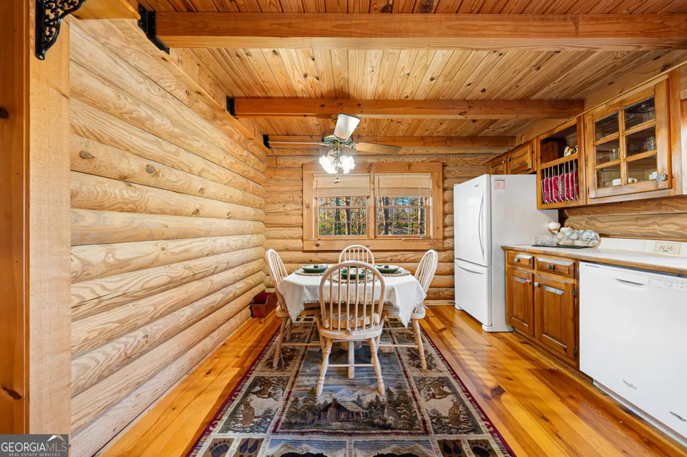 451 Pinecrest RD Sautee Nacoochee, GA 30571