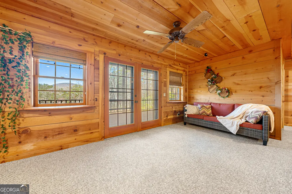 451 Pinecrest RD Sautee Nacoochee, GA 30571