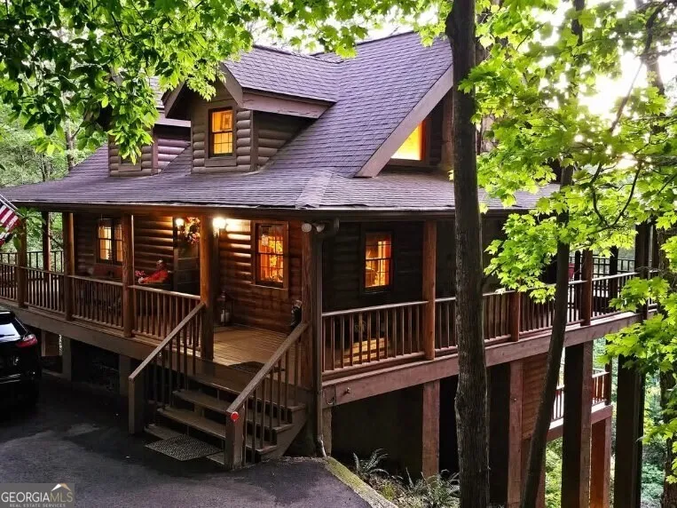 451 Pinecrest RD Sautee Nacoochee, GA 30571