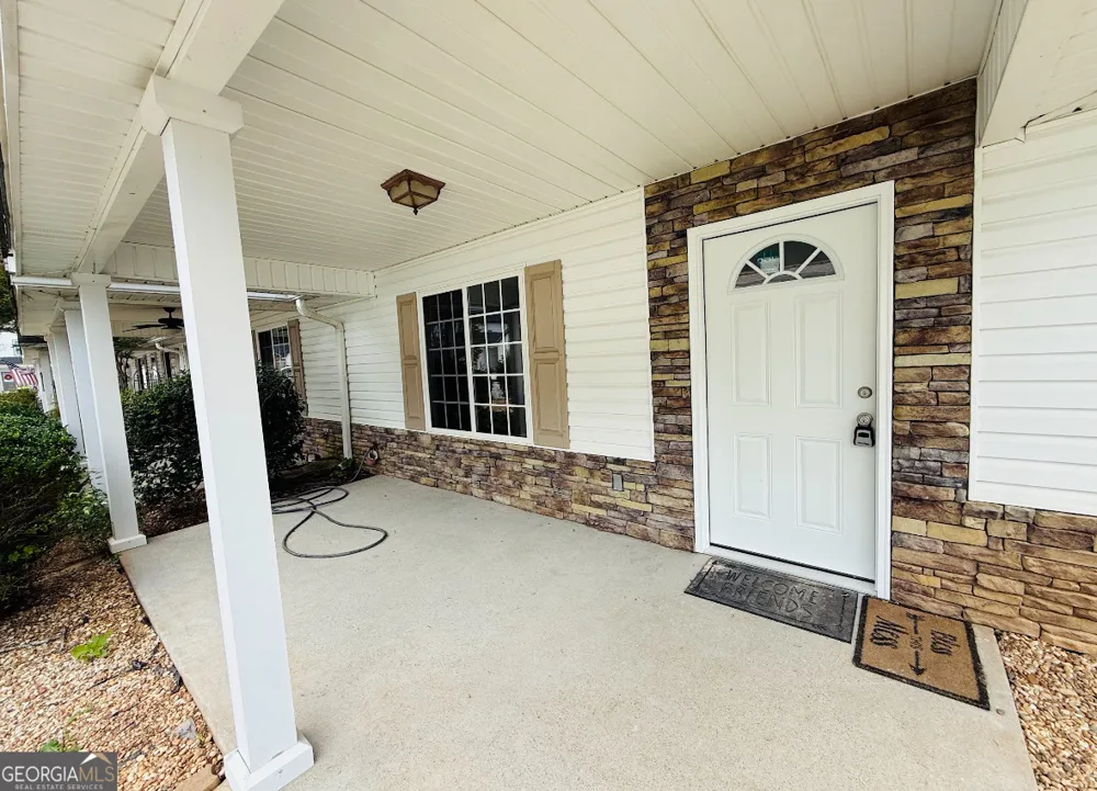 153 Crest Pointe Bremen, GA 30110