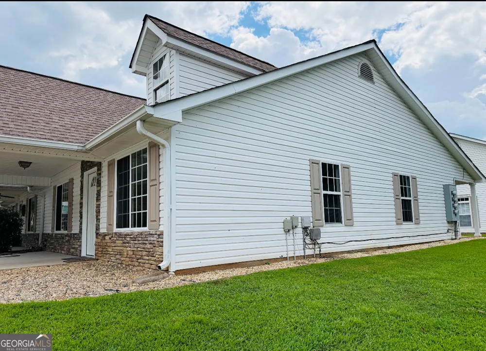 153 Crest Pointe Bremen, GA 30110