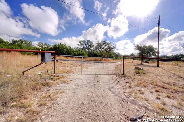 113 Southview Kendalia, TX 78027