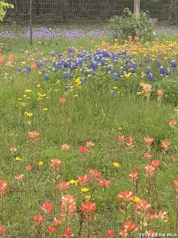 113 Southview Kendalia, TX 78027