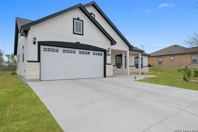 8116 Ventura Selma, TX 78154