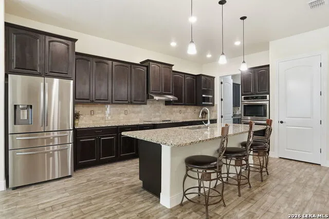 306 County Road 6876 Natalia, TX 78059